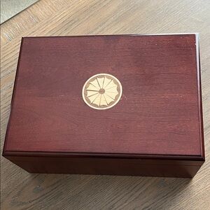Sao Paolo 50 Cigar Desk Humidor with Inlay